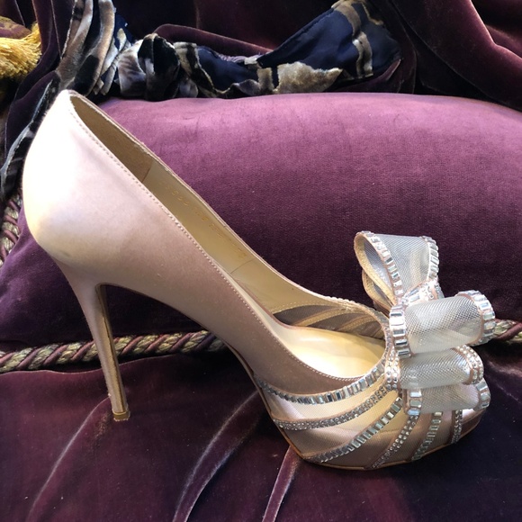 Valentino Peep Toe Pump - Picture 5 of 8